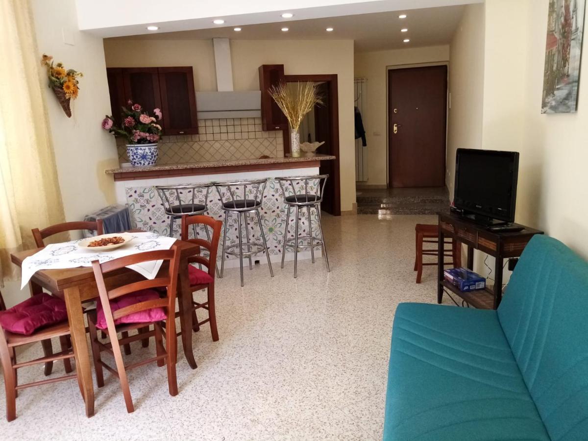 Casa Angelina Villa Termini Buitenkant foto